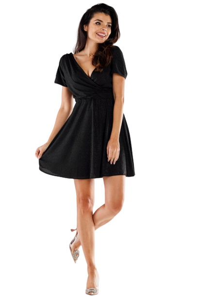 Sukienka mini brokatowa rozkloszowana krótki rękaw czarna